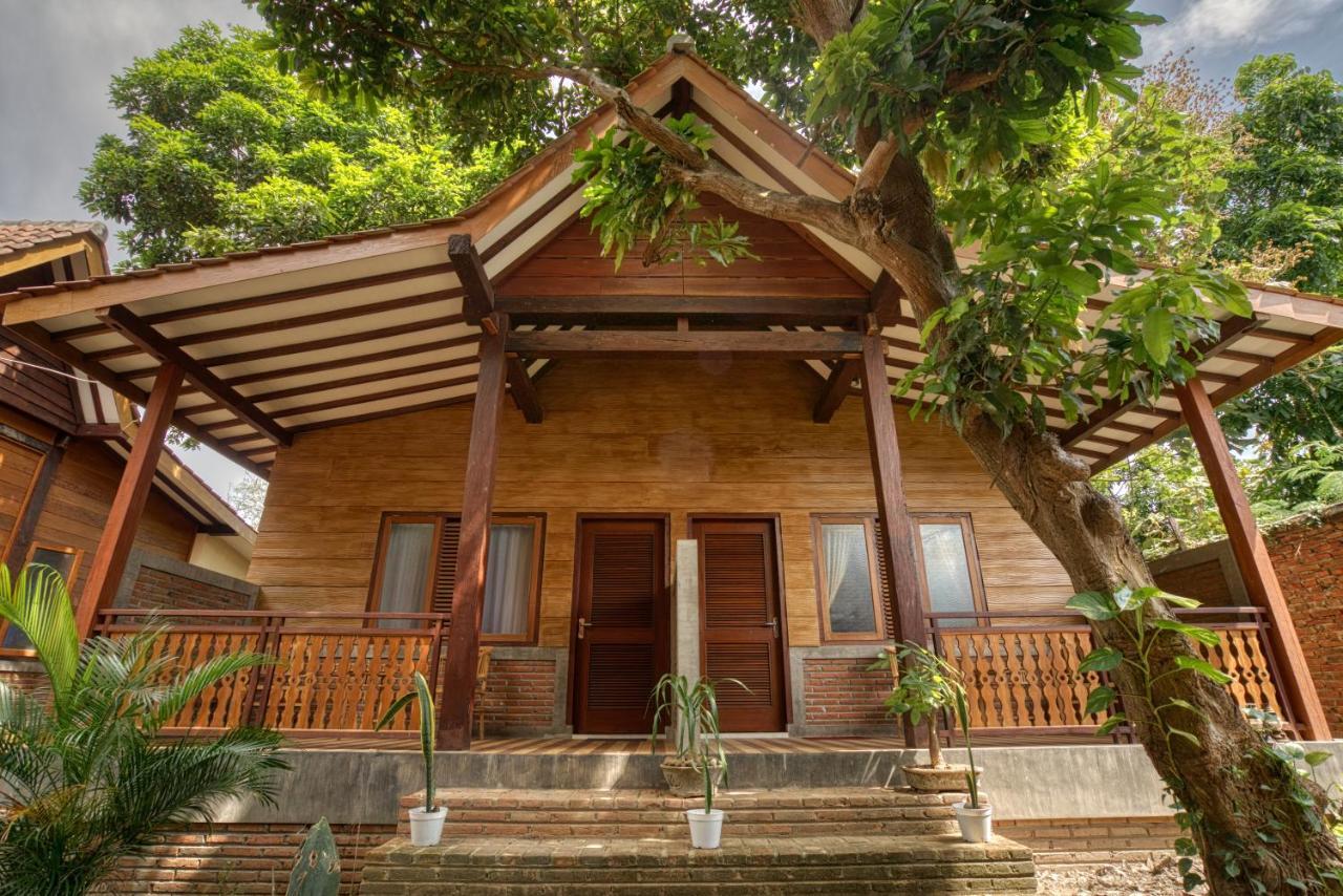Bata Merah Homestay Banyuwangi  Buitenkant foto