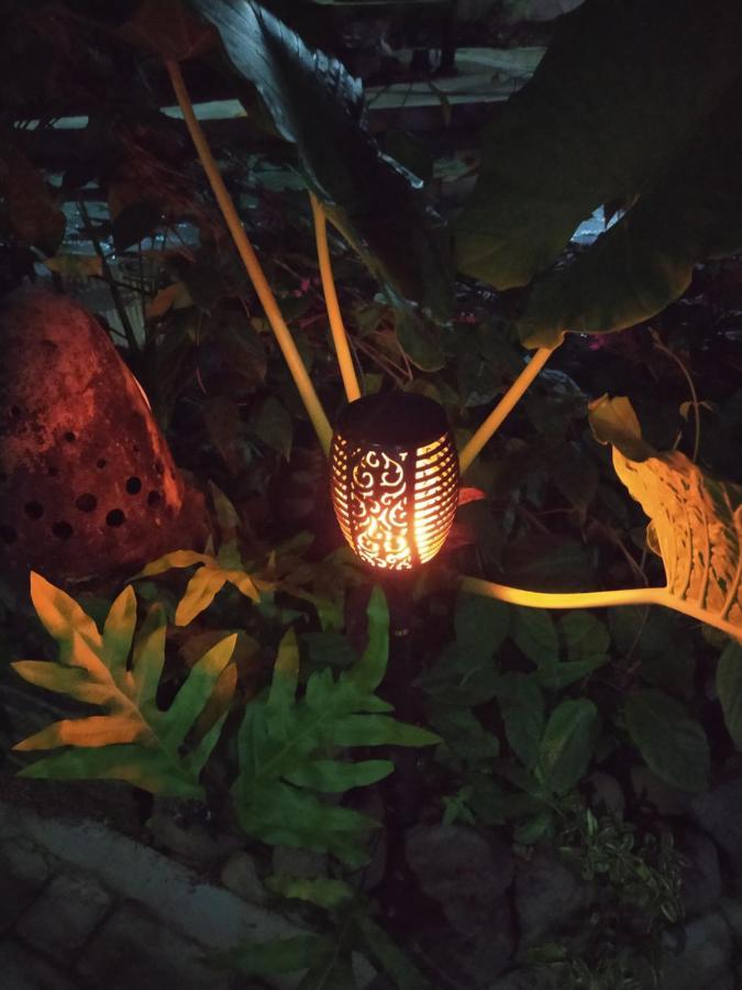 Bata Merah Homestay Banyuwangi  Buitenkant foto