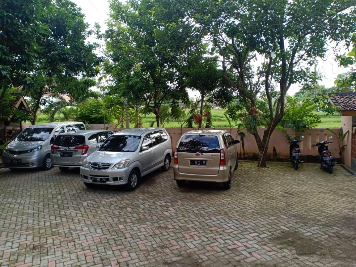 Bata Merah Homestay Banyuwangi  Buitenkant foto