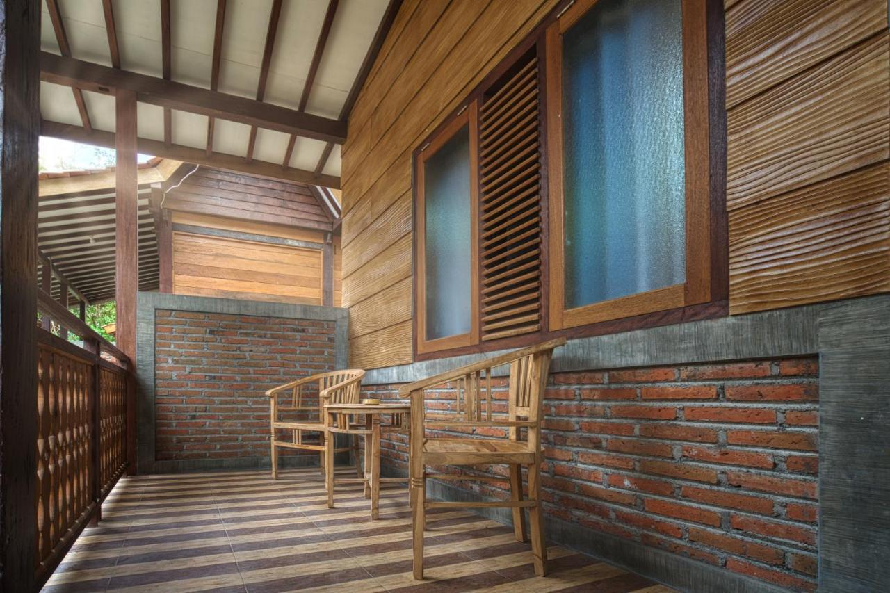 Bata Merah Homestay Banyuwangi  Buitenkant foto